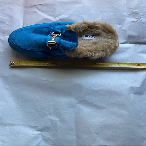 Cute cozy fury clog sandals by Steve Madden - Picture 7 of 8